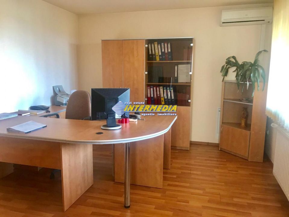 Cladire de Birouri I pretabila Pensiune, cabinete Medicale I Cetate I – fotografia 1 din 21
