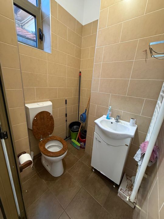 🏢 SPAȚIU COMERCIAL DE ÎNCHIRIAT – 75 MP | VAD COMERCIAL | VITRINĂ LA STRADA – fotografia 5 din 8