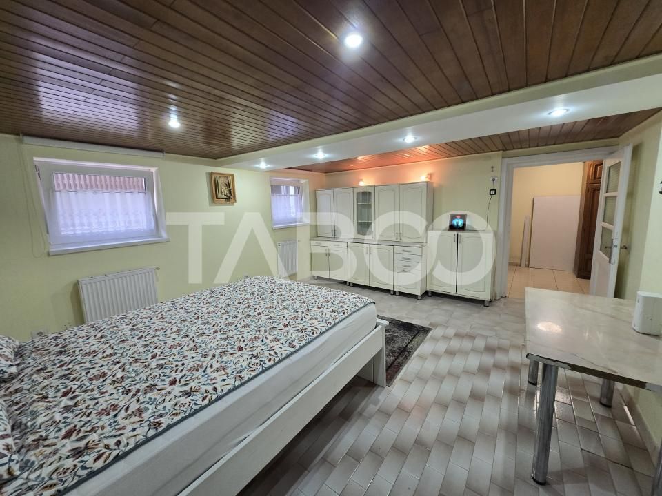 Garsoniera de inchiriat decomandata 35 mpu zona Central Sibiu – fotografia 3 din 13