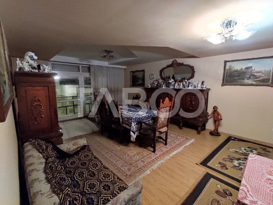 Casa cu spatii comerciale de vanzare in Sibiu Lacul Binder – fotografia 12 din 19