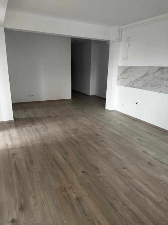 Apartament 3 camere,74mp2,zona Teilor – fotografia 5 din 11