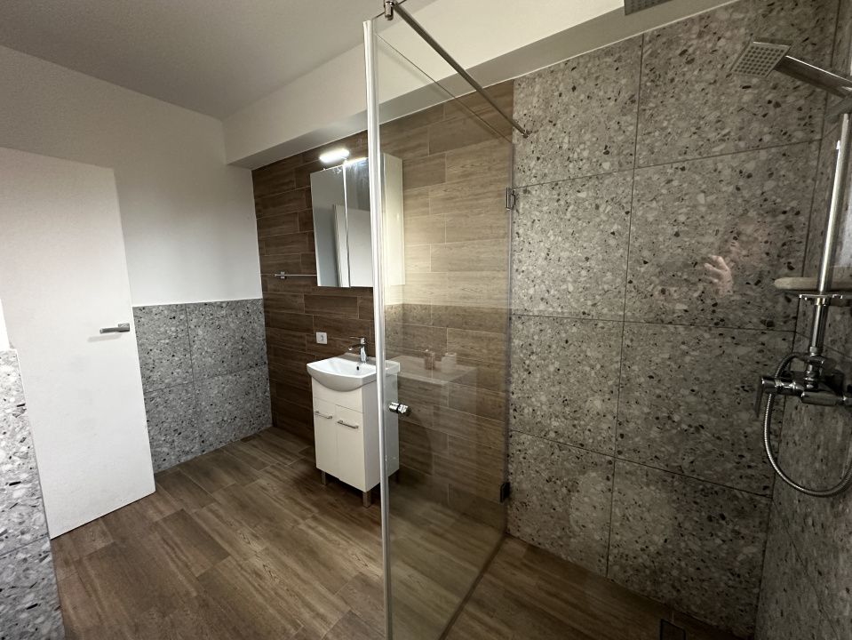 Apartament 2 camere 60 mp Utili Bloc Nou CETATE Stadion Parcare Utilat Mobilat – fotografia 42 din 44