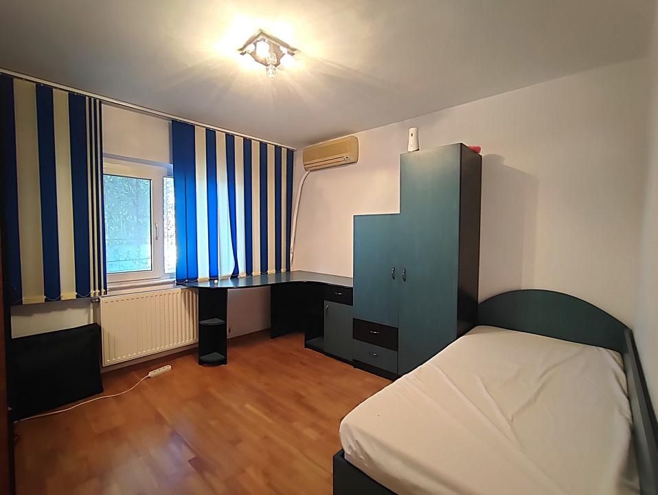 Apartament 3 camere, etaj 1,Inel 2, strada Dezrobirii, comision 0% – fotografia 10 din 17