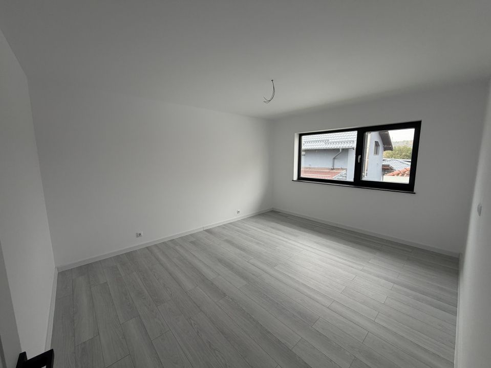 Casa P+1, 134.4mp utili, 301mp teren, zona Ford – fotografia 11 din 13