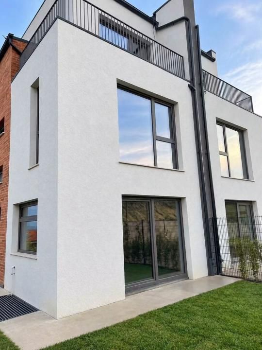 Unitate duplex, 170mp cu garaj in Voronet – fotografia 7 din 16