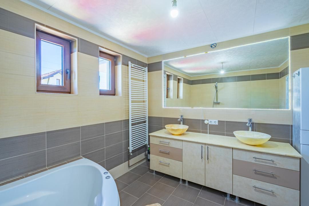 O casă construită pentru prezent. Gândită pentru viitor. – fotografia 8 din 69