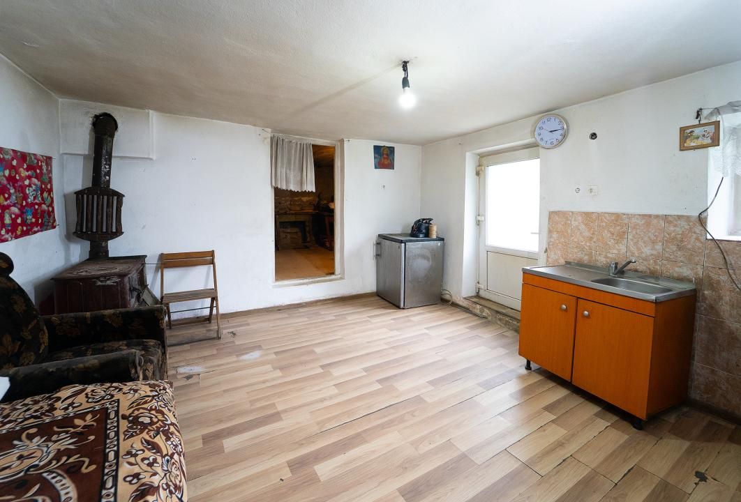 Casă în Tălmăcel – fotografia 5 din 16