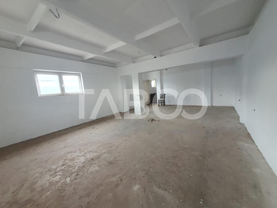 Hala + Spatiu Birouri pe Platforma Industriala Fagaras S = 1750 mp – fotografia 5 din 9
