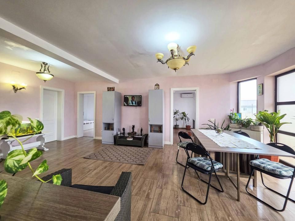 Vilă P+1 cu 6 camere, complet mobilată și utilată, la 10 minute de plaja Corbu – fotografia 4 din 17