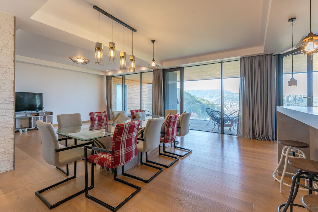 Apartament Exclusivist 204 mp | Vedere Spectaculoasă Centrul Vechi – fotografia 2 din 26