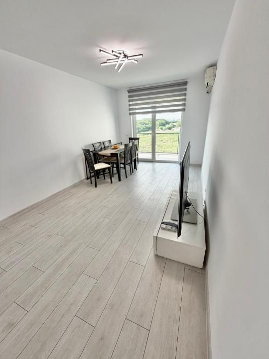 Garsoniera complet mobilata - bd. Timisoara 101N - loc parcare – fotografia 1 din 15