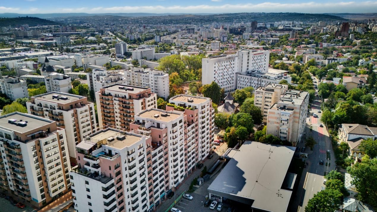 Vânzare Penthouse 3 Camere 2 Băi Newton Tătărași 168 mp READY TO MOVE – fotografia 27 din 32