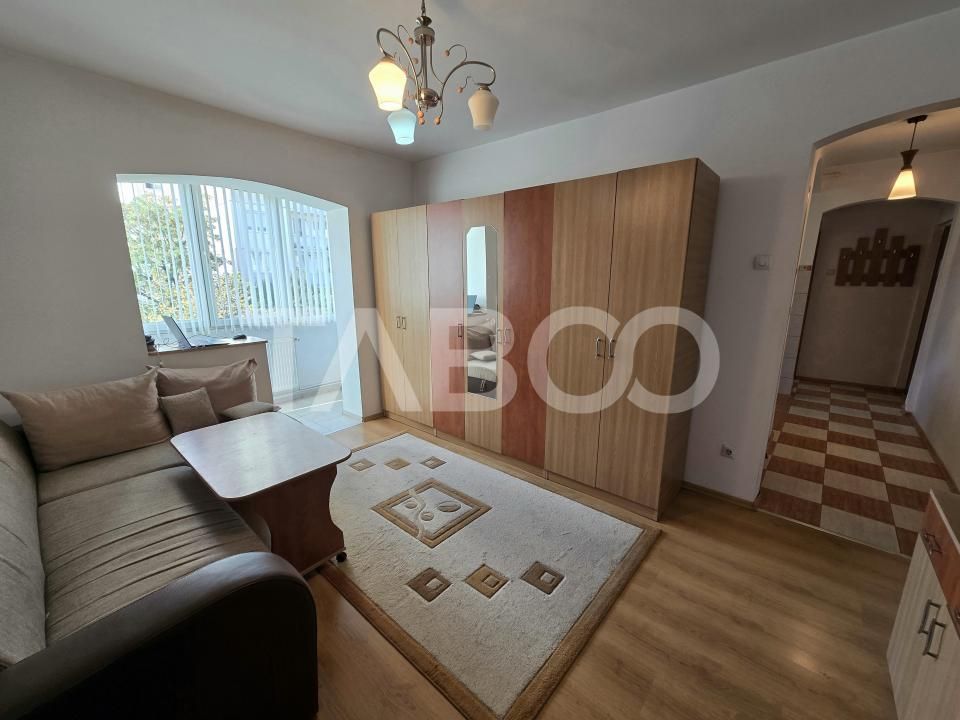 Apartament 3 camere de vanzare etaj intermediar 2 Mihai Viteazul Sibiu – fotografia 2 din 16