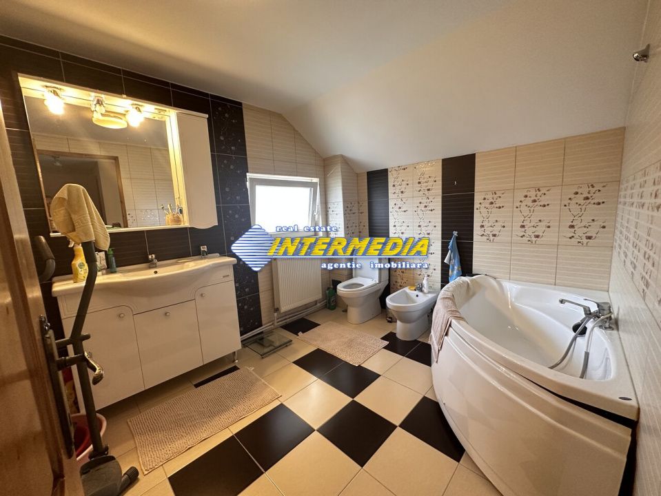 Casa cu Garaj P+E  finisata si mobilata complet in Cetate, Alba Iulia – fotografia 5 din 24