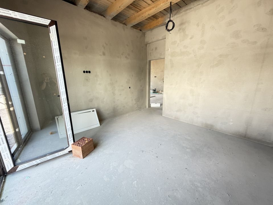 Casa Noua Alba Micesti 4 Camere 2 bai Terasa curte 400mp Teren Finisata la cheie – fotografia 11 din 15