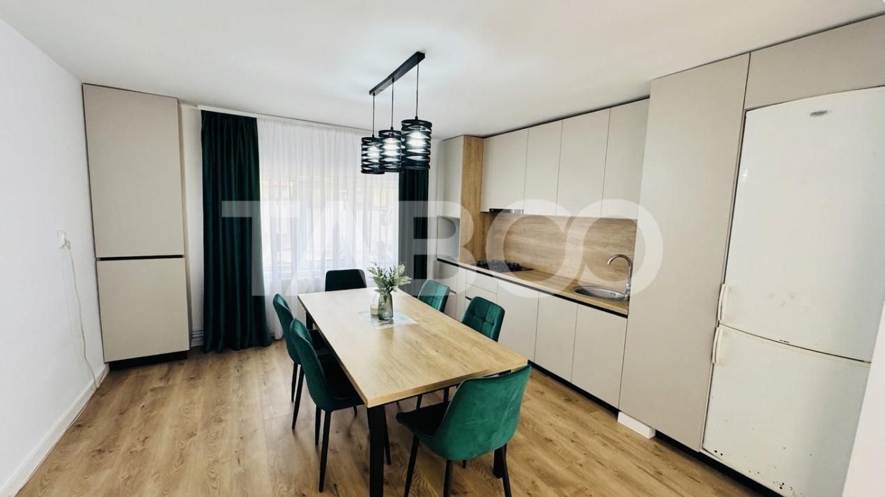 Casa de vanzare 7 camere MOBILATA UTILATA 210 MPU teren liber 518 mp – fotografia 6 din 15