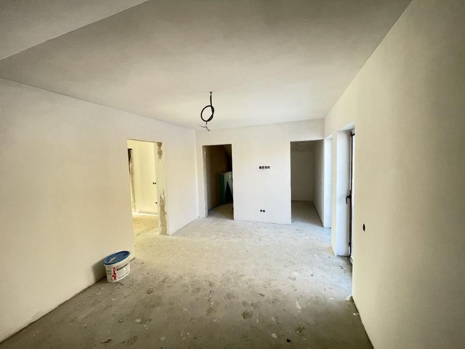 Ocazie! Casa in Feleac, 4 camere, 2 garaje, 140 mp, 1000 mp teren, panorama! – fotografia 6 din 13