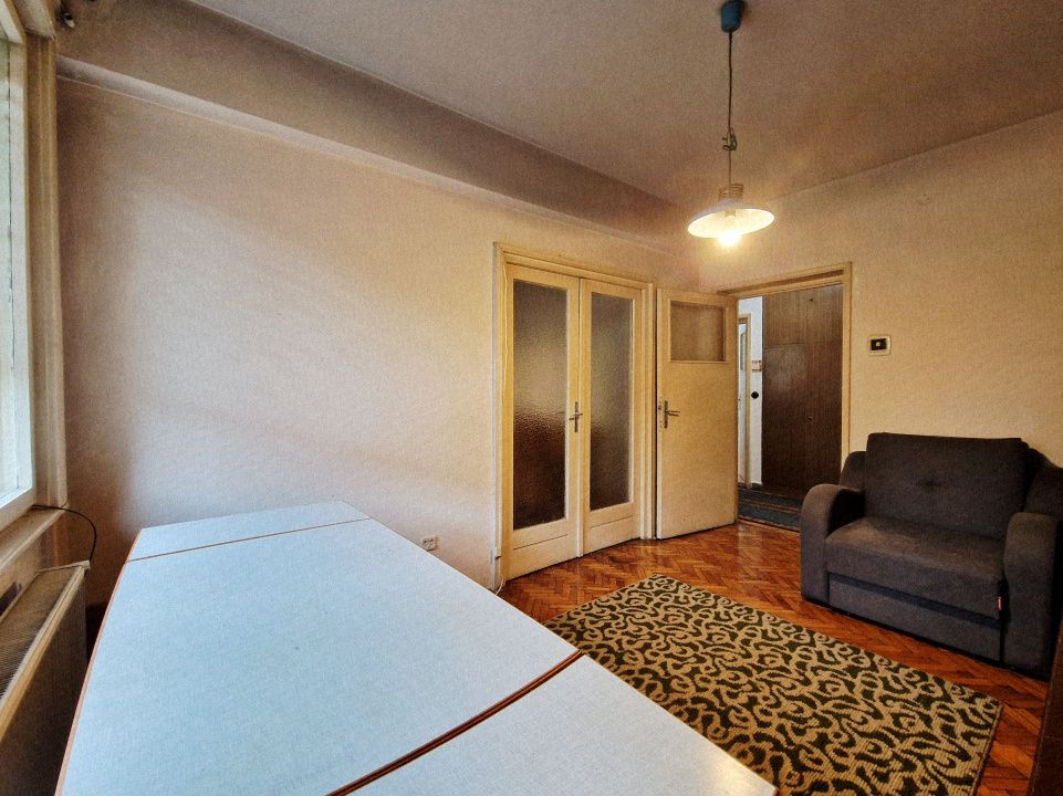 Apartament spațios și luminos in zona de case in cartierul Grigorescu – fotografia 8 din 16