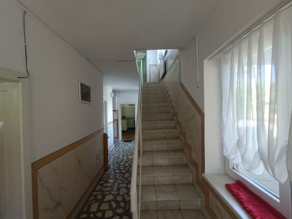 Casă vilă de vânzare în Reghin, zona centrală. – fotografia 11 din 13