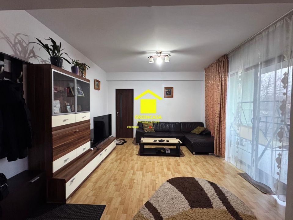 Apartament 2 camere, balcon, parcare, Floresti – fotografia 1 din 7