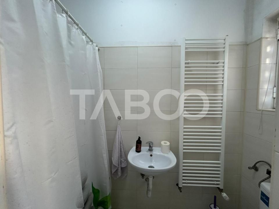 Casa 5 camere  individuala cu piscina incalzita acces auto Turnisor – fotografia 16 din 32