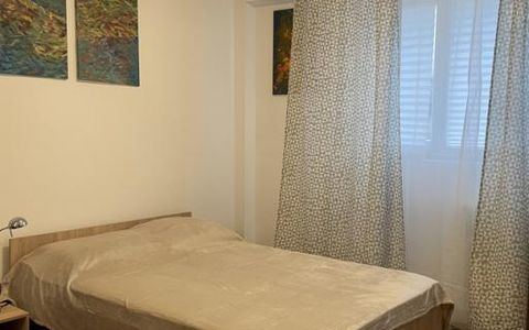3 Camere de inchiriat | Piata Muncii | Metrou | 78 mp