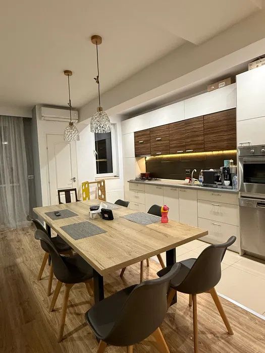 Apartament 3 camere de 84 mp , zona : Floresti Eroilor – fotografia 3 din 8