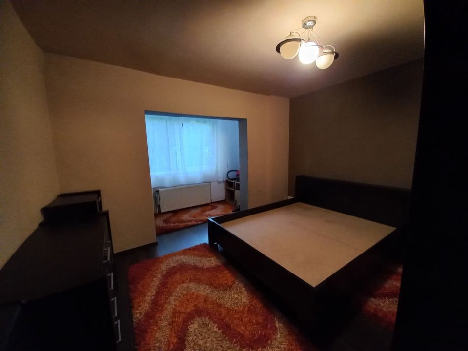 Apartament cu 3 camere, 80 mp utili, mobilat si utilat complet – Zona Lunei – fotografia 2 din 13