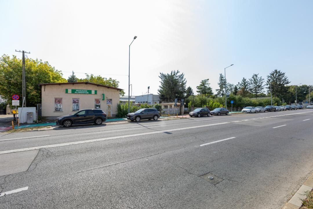 Proprietate de vânzare pentru investiție–teren 3874mp+construcții 989mp, Bacău – fotografia 3 din 47