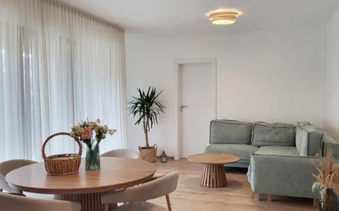 Apartament 3 camere, etaj 1, zona Borhanci
