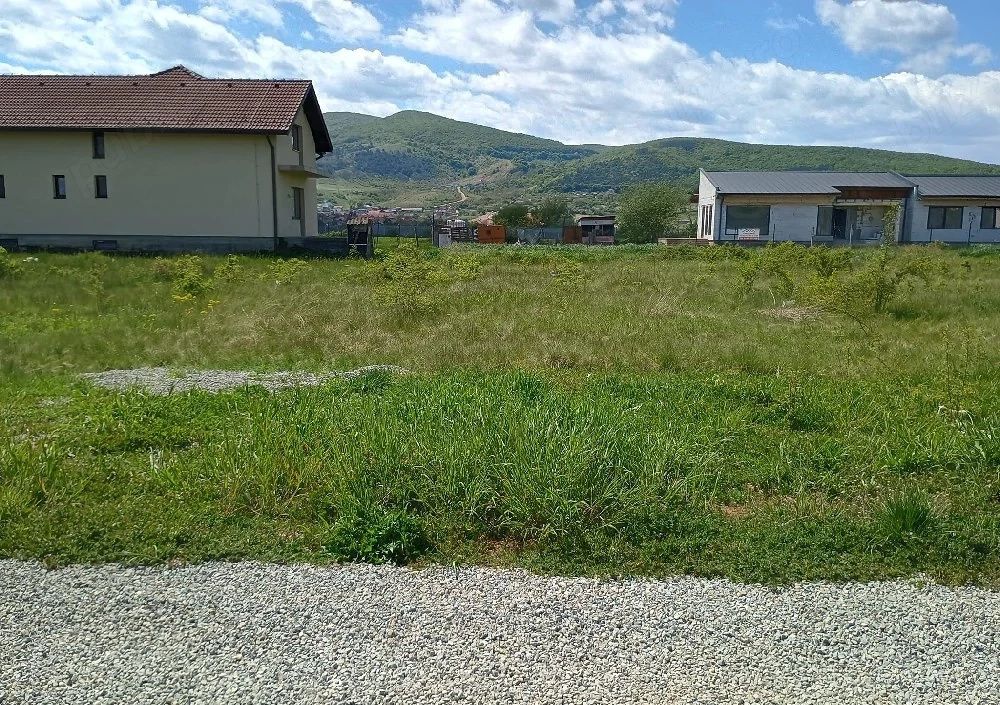 Teren intravilan construibil de vânzare Micești 437 mp, utilitati strada publica – fotografia 2 din 4