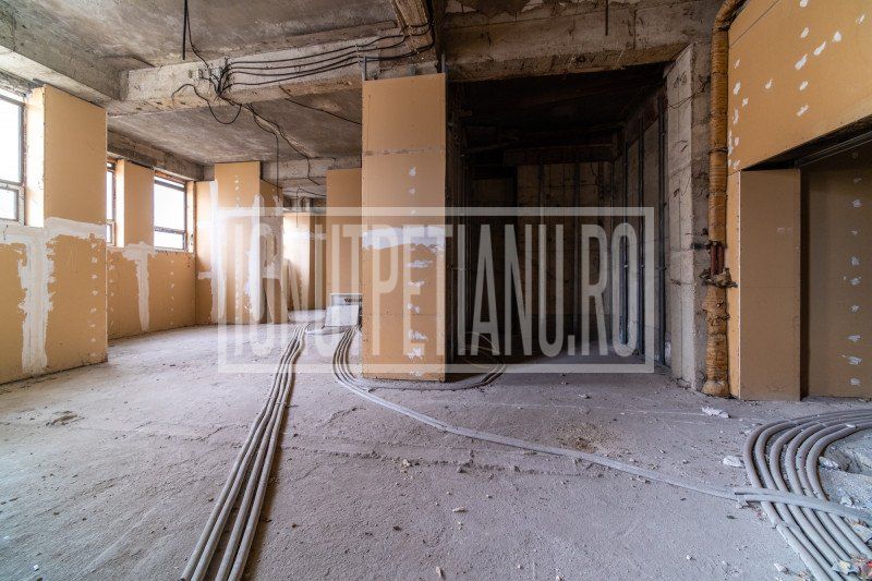 Spatiu comercial Bd Unirii Piața Alba Iulia Parter + 1etaj – fotografia 9 din 18