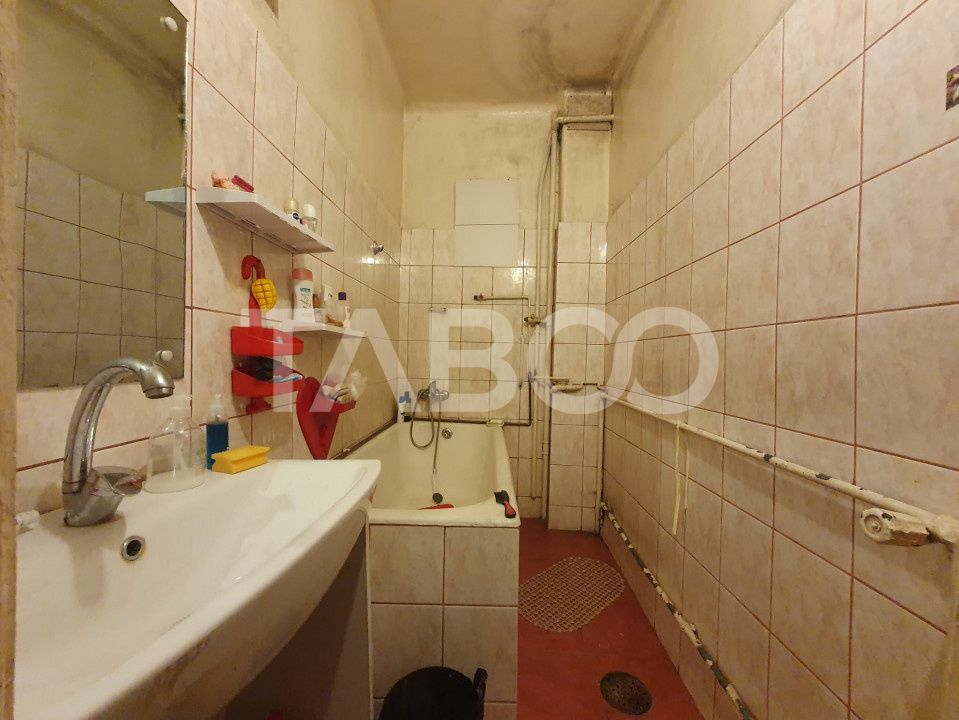 Casa 5 camere 374 mp utili + Anexa 75 mp in punctul 0 al Fagarasului – fotografia 12 din 12