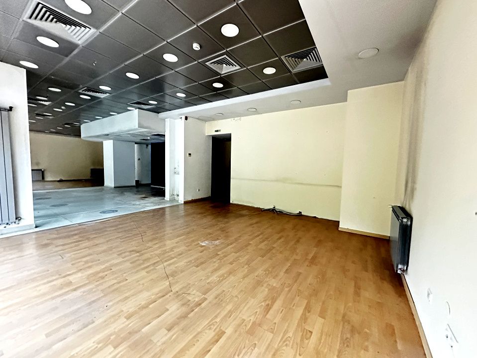 INCHIRIERE Spațiu comercial 173 mp. Vitrina Mare la Bulevard CETATE Alba Iulia – fotografia 3 din 34