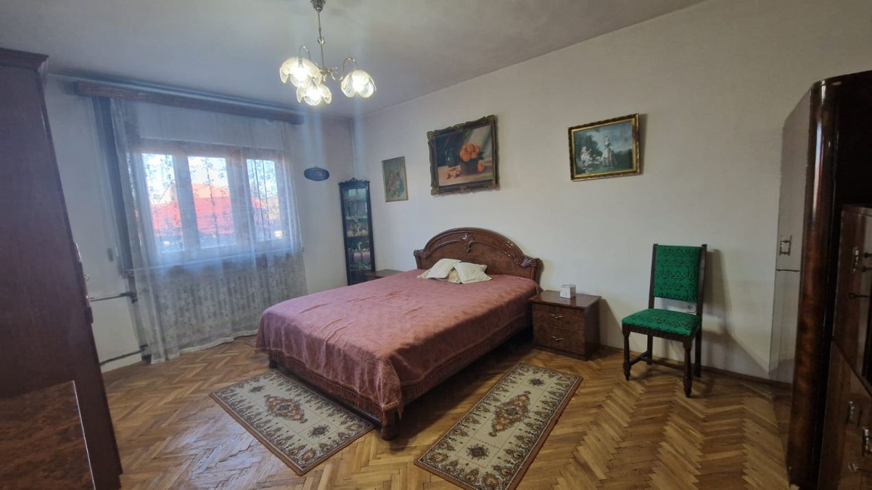 Casa cu 5 camere, 200mp, Centru – fotografia 6 din 25