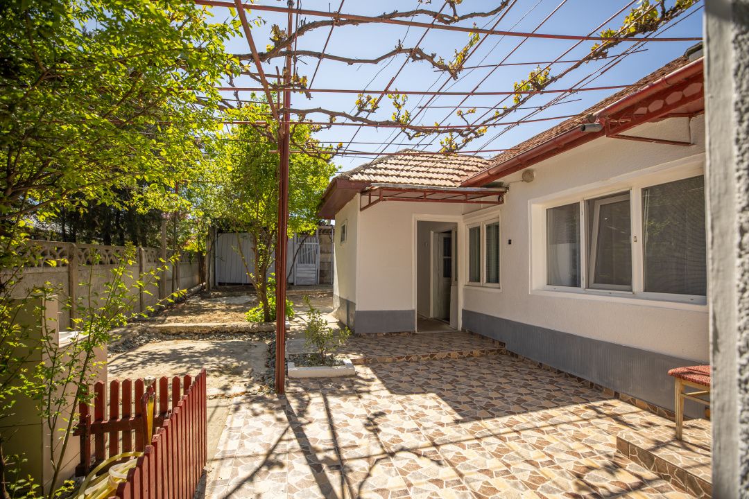 Casă 3 Camere Ovidiu, ideală pentru familie COMISION 0% – fotografia 2 din 39