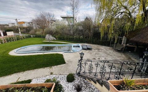 Vila cu 7 camere si piscina exterioara - Dumbravita - zona Decathlon