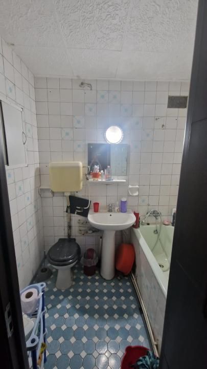 3 Camere de vanzare | Titan | Metrou | Boxa  | Zona verde | P+4 – fotografia 7 din 10