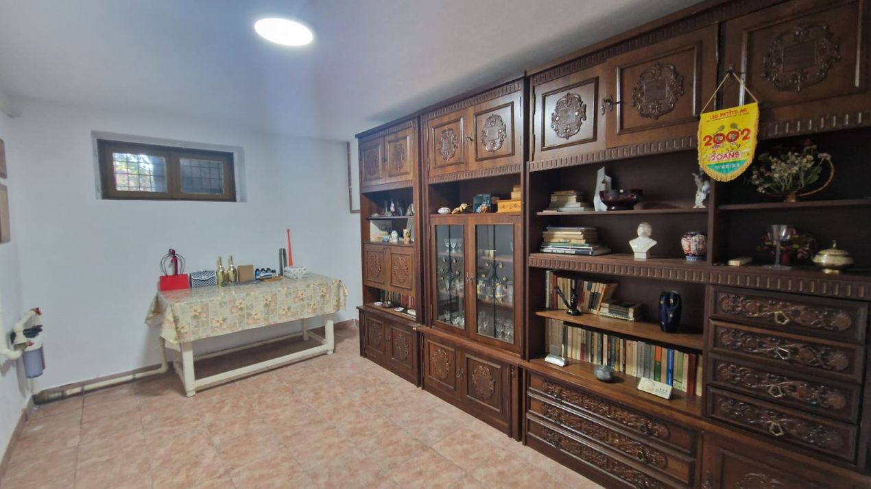 Casa cu 5 camere, 200mp, Centru – fotografia 12 din 25
