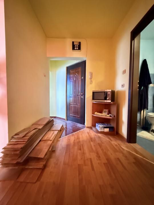 Apartament 3 camere, decomandat, etaj 10, bloc cu lift - Complexul Studentesc – fotografia 7 din 7