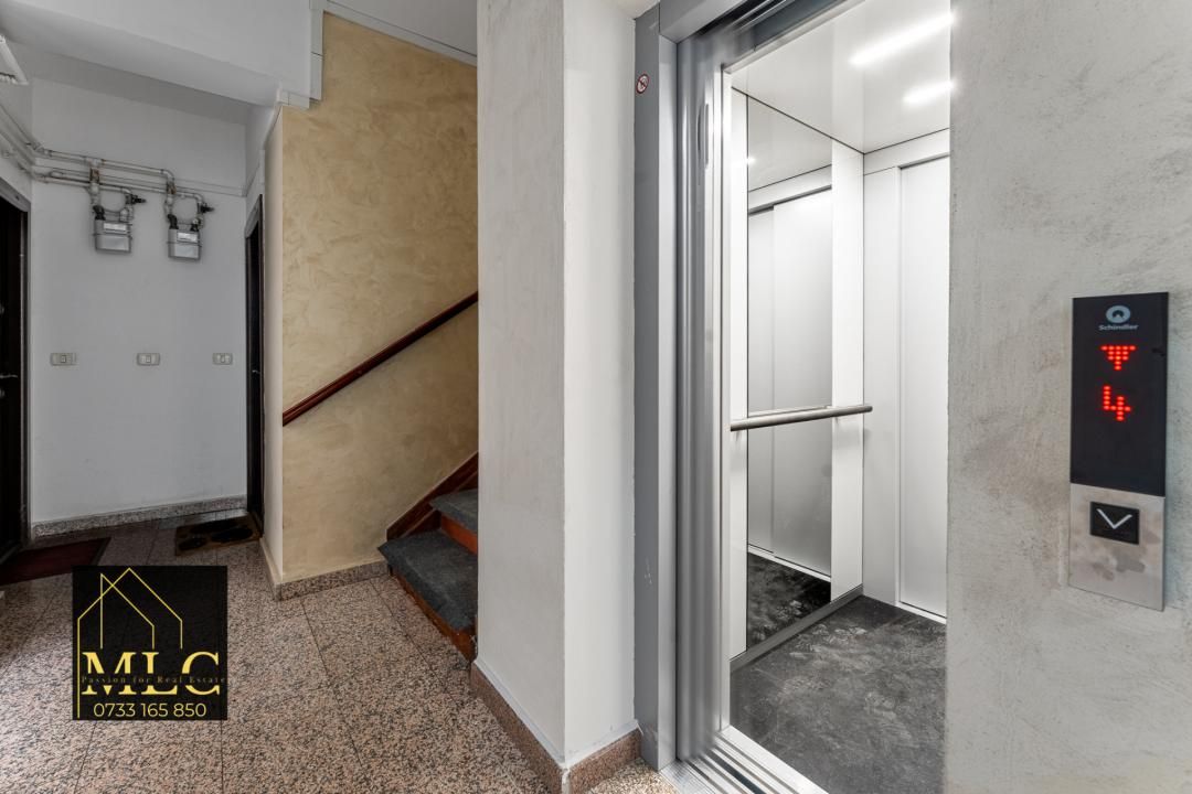 Apartament de vânzare cu 4 camere | cartier Damaroaia – fotografia 16 din 18