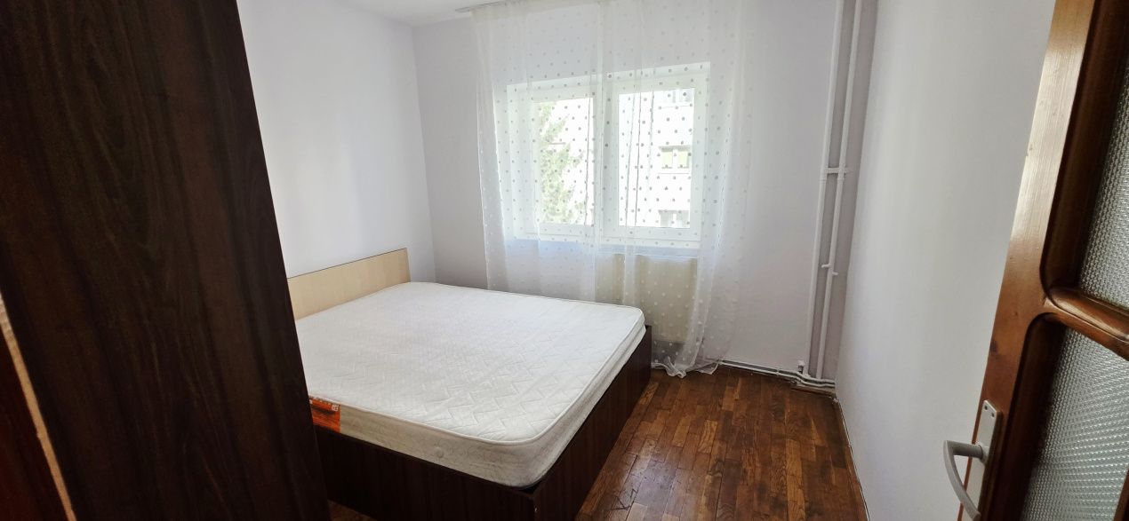 3 camere cu 2 bai si 2 balcoane – fotografia 5 din 14