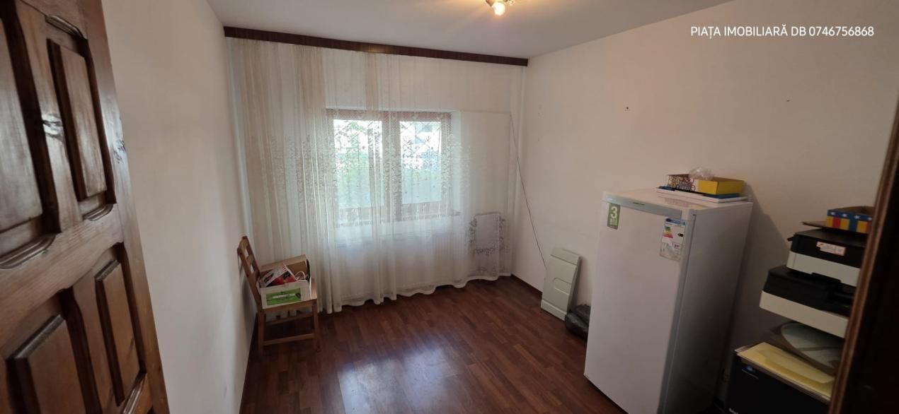 Apartament 4 Camere decomandat, 83 mp utili – Parter – Zona Centrală (Minisat) – fotografia 3 din 8