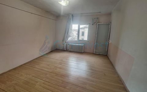 Garsoniera de vanzare, zona Rogerius, Oradea, Bihor