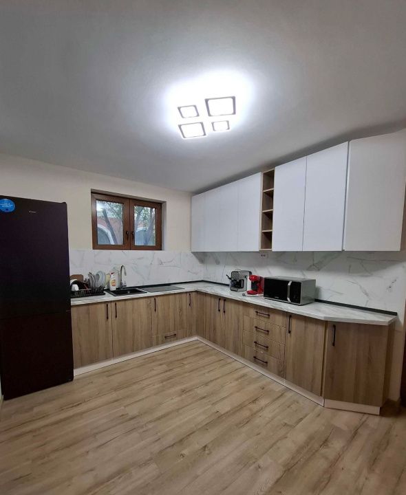 Casa de Inchiriat la iesire din Oradea spre Sanmartin – fotografia 5 din 6