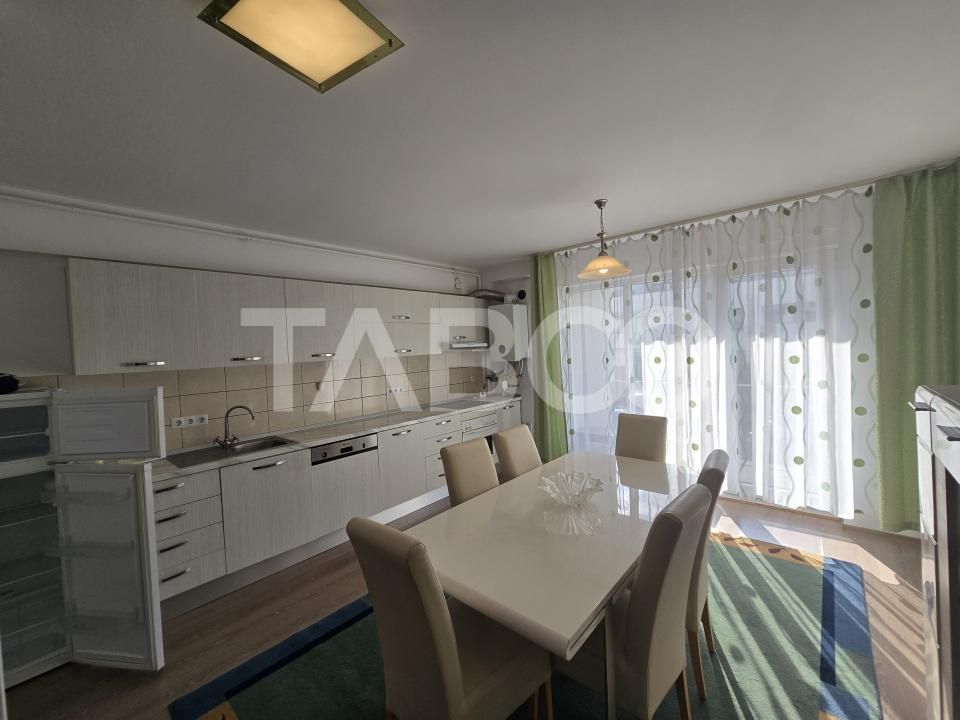 Apartament 3 camere 73 mpu balcon 6 m loc de parcare zona Turnisor – fotografia 1 din 10