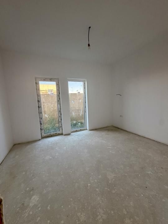 Duplex modern 4 camere, unit prin camera tehnica - Giarmata – fotografia 14 din 18