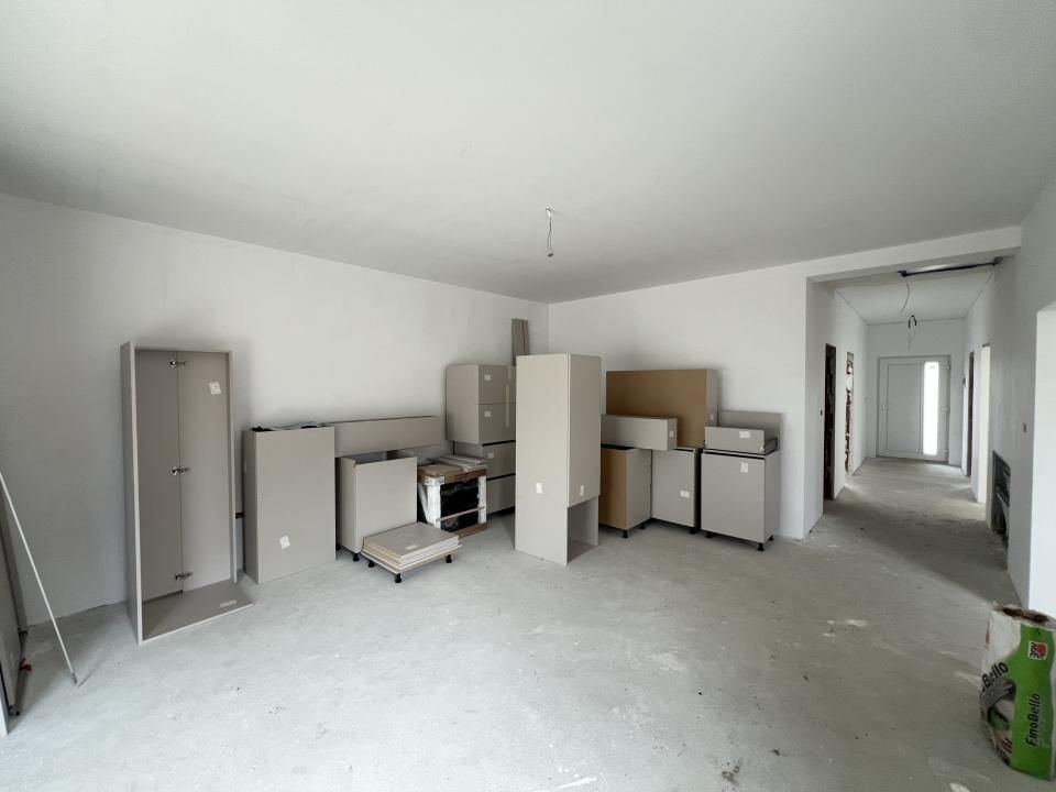 Duplex, 4 camere, 98 mp utili, 312 teren, panouri fotovoltaice - Giroc – fotografia 2 din 12
