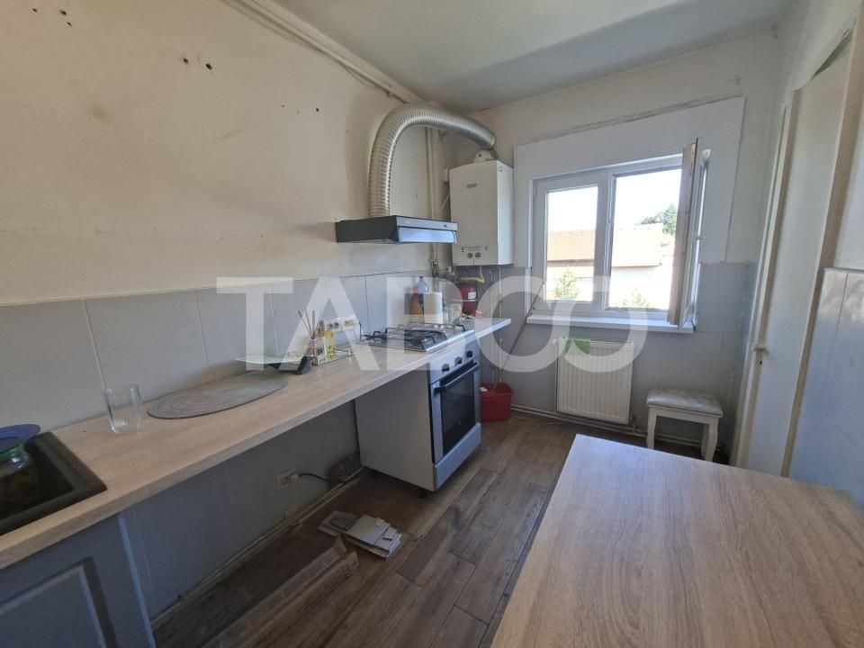 Apartament decomandat de vanzare 2 camere Strand etaj 4 acoperis – fotografia 7 din 18