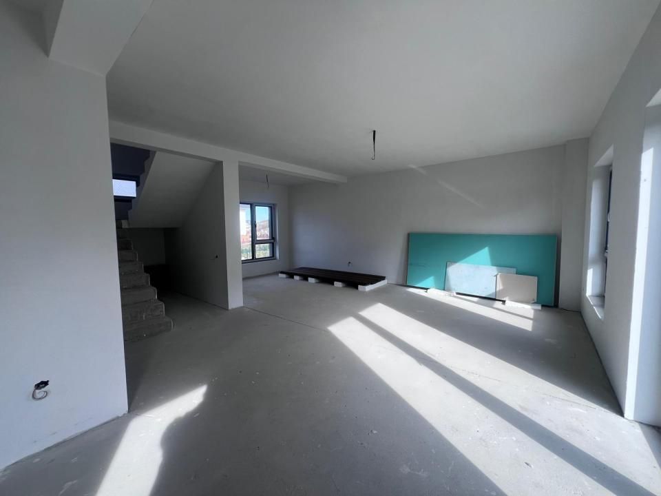 Unitate duplex P+E Dezmir – fotografia 3 din 10